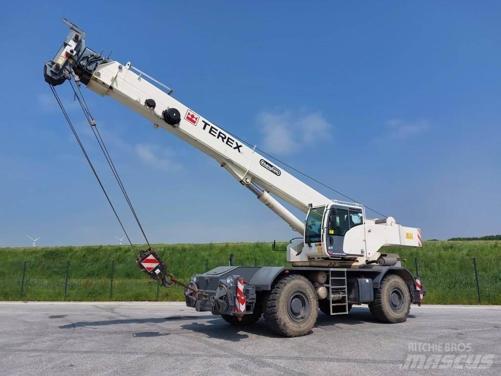 Terex Quadstar1065 越野起重機