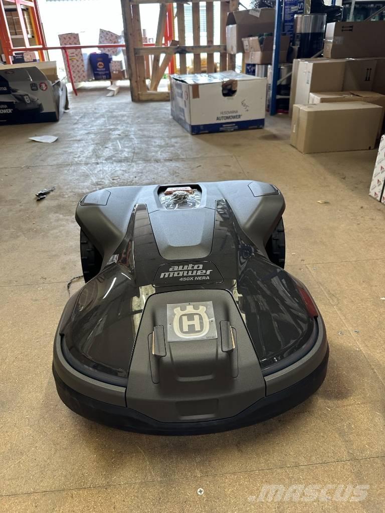 Husqvarna AM450X 機器人割草機