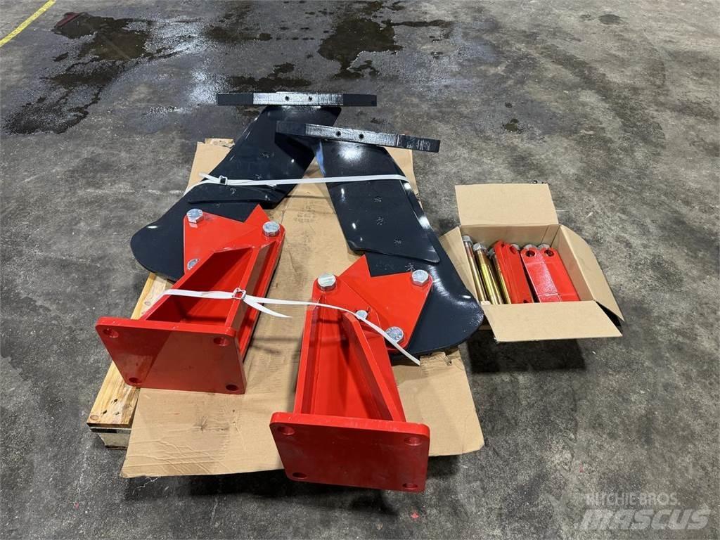 Kverneland CLI 中耕管理機