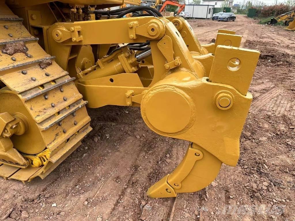 CAT D8R 履帶推土機