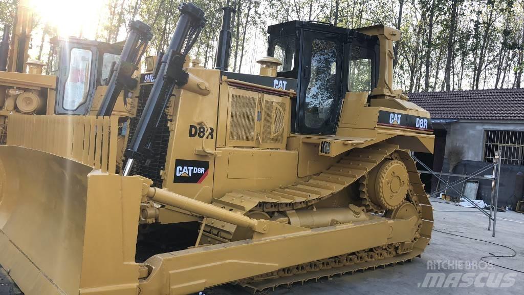 CAT D8R 履帶推土機