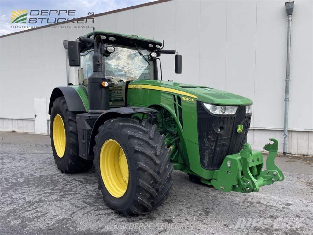 John Deere 8370R 曳引機