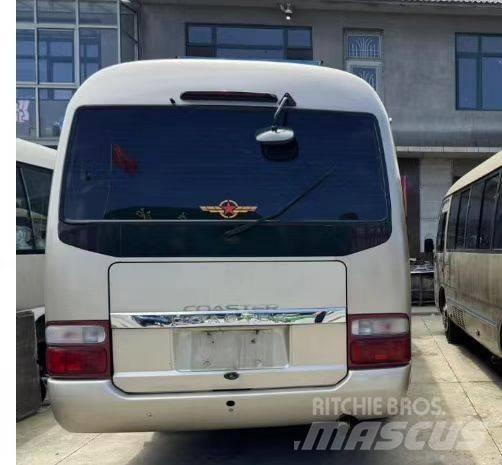 Toyota Coaster Bus 迷你巴士