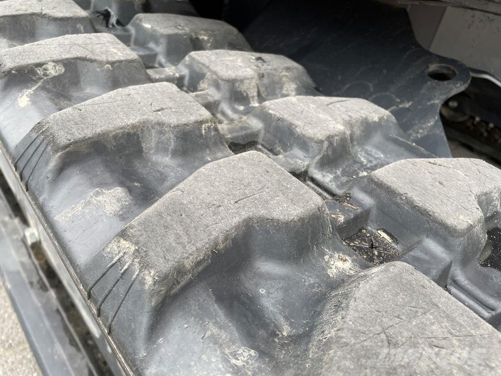 Yanmar VIO38-6 小型挖土機/掘鑿機<7t(小型挖掘機)