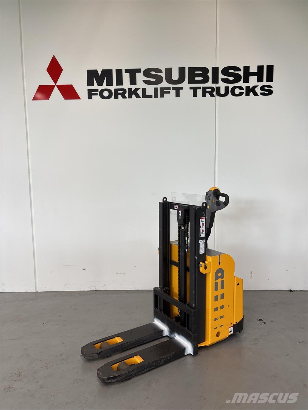 Atlet PSL125 行走控制式堆積機