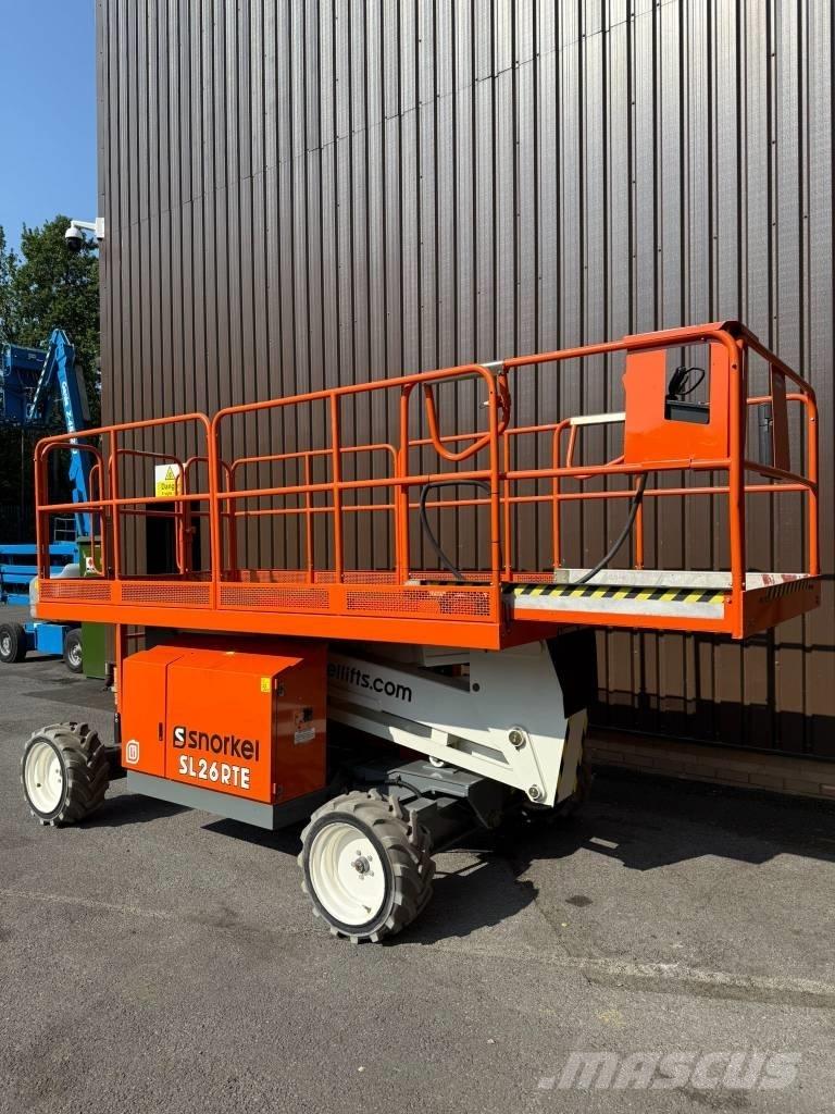 Snorkel SL 26 RTE 剪式升降機