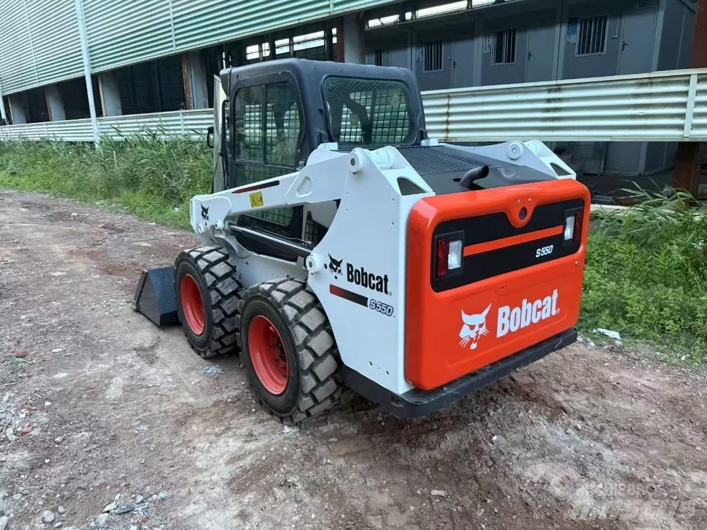Bobcat S 550 滑移轉向裝載機