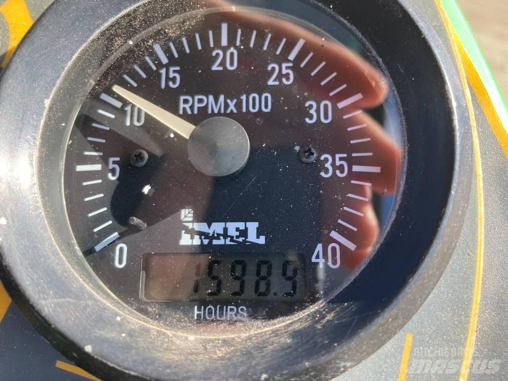 Avant 635 多功能裝載機