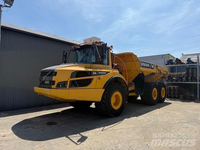 Volvo A 25 G 鉸接式起吊車
