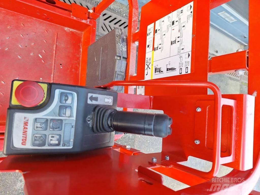 Manitou 100SEC 剪式升降機