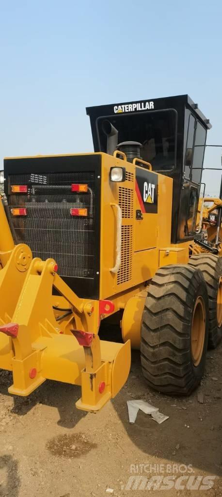 CAT 140 H 平土機