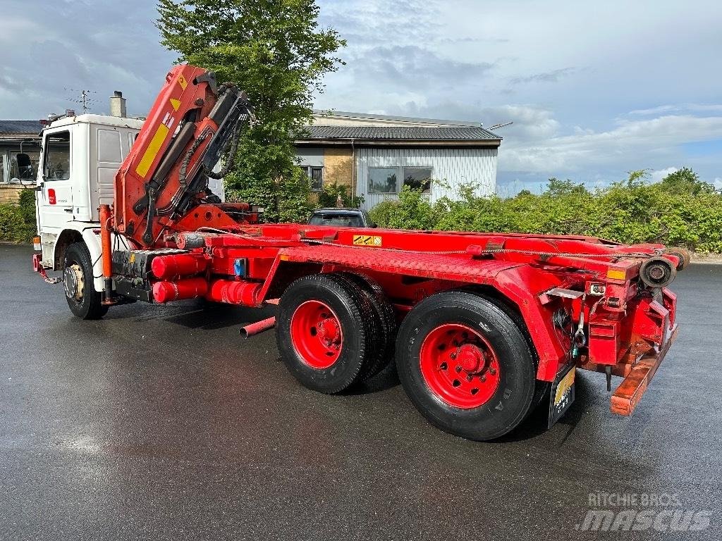 Scania P 93 M 起重機卡車