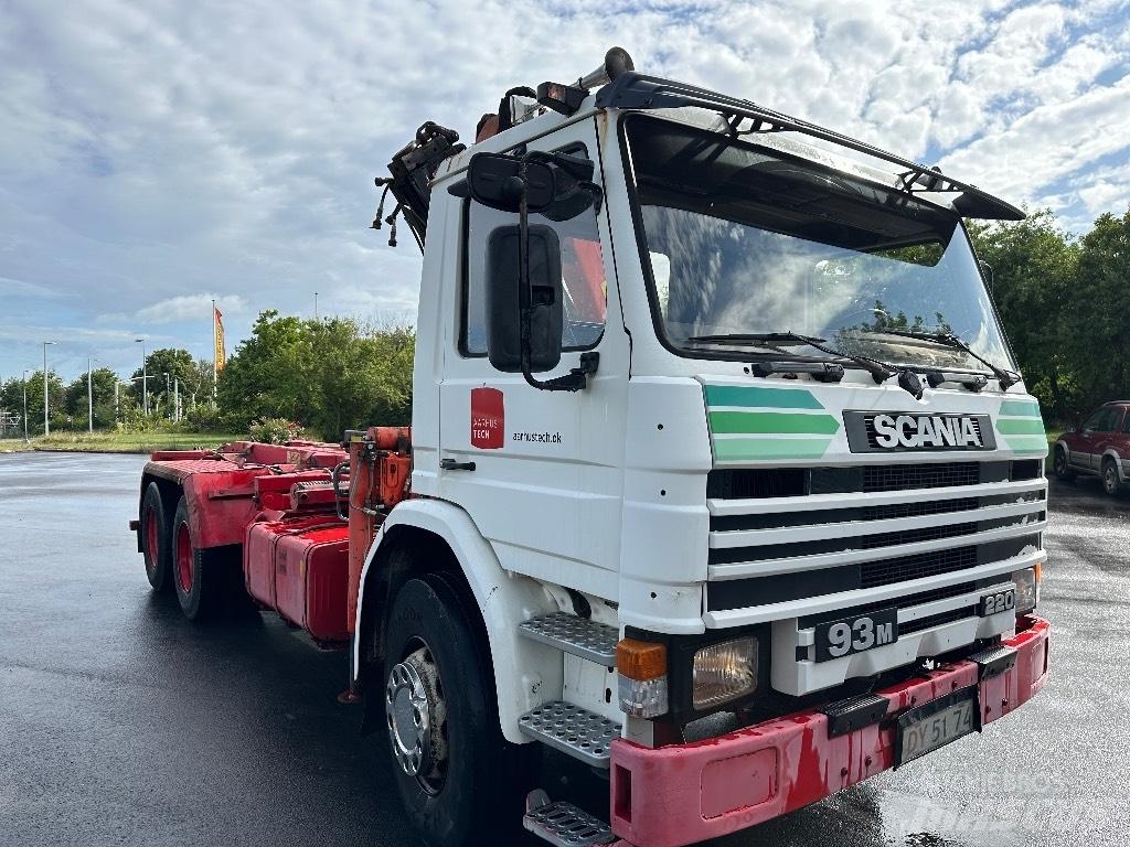 Scania P 93 M 起重機卡車