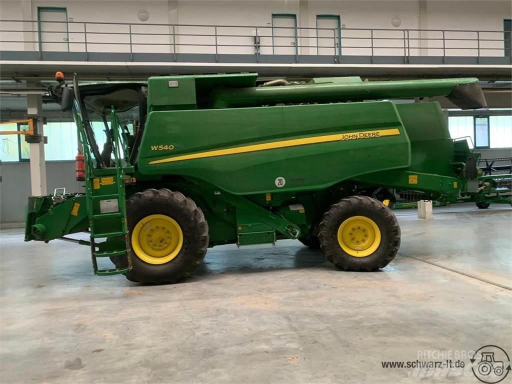 John Deere W540 聯合收穫機