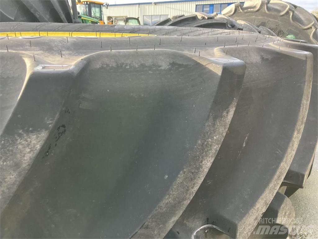 Mitas 650/65R38 輪胎、車輪和輪圈