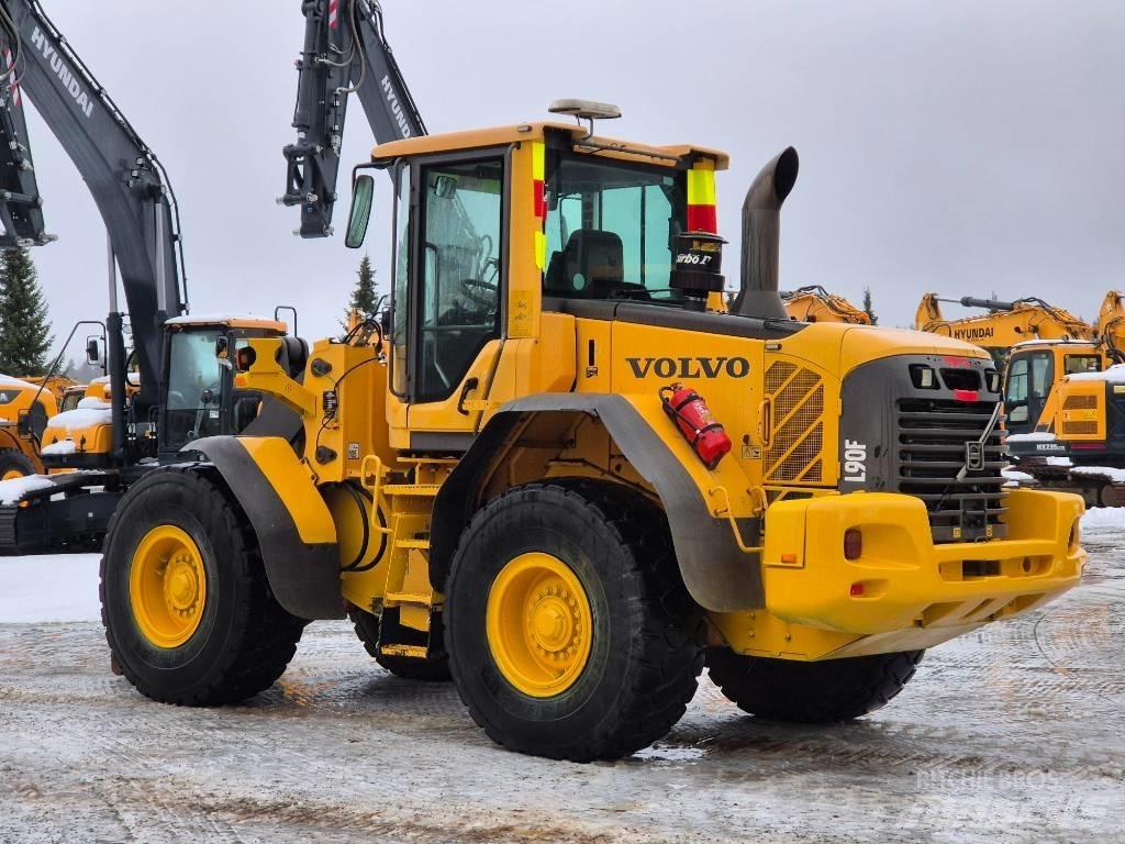 Volvo L 90 F 輪胎式裝載機