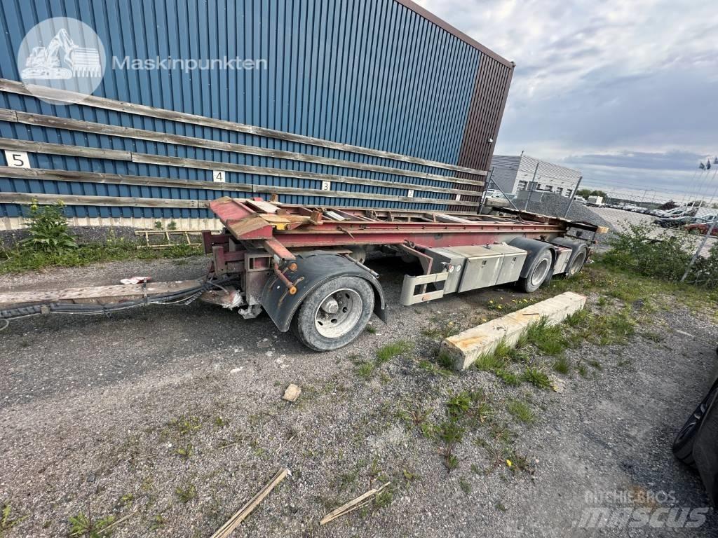 Istrail PKW 186 裝卸式拖車