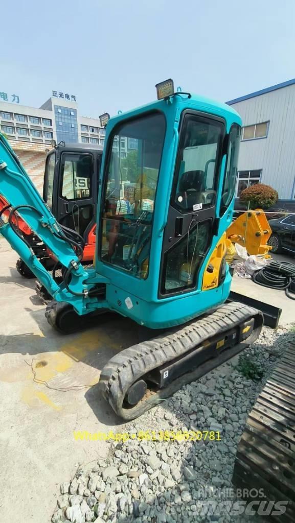 Kubota U 35 小型挖土機/掘鑿機<7t(小型挖掘機)