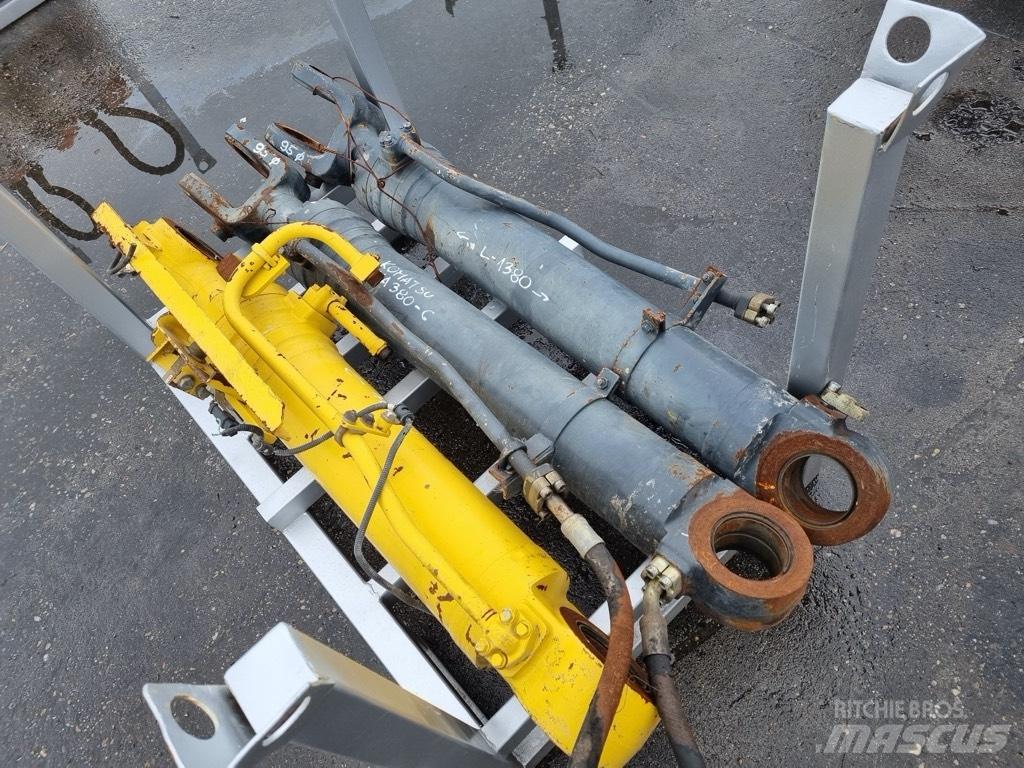 Komatsu WA380-6 油壓