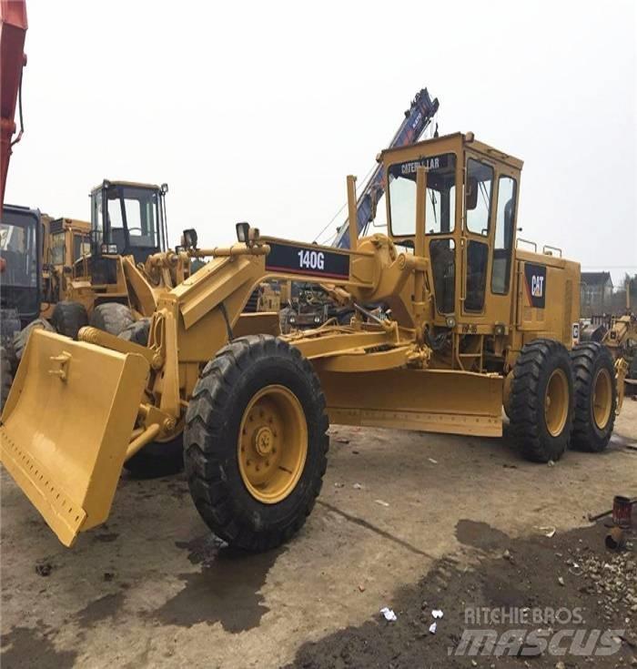 CAT 140 G 平土機