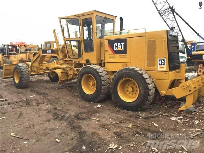 CAT 140 G 平土機