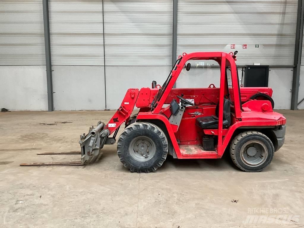Manitou BT 420 伸縮臂操作車