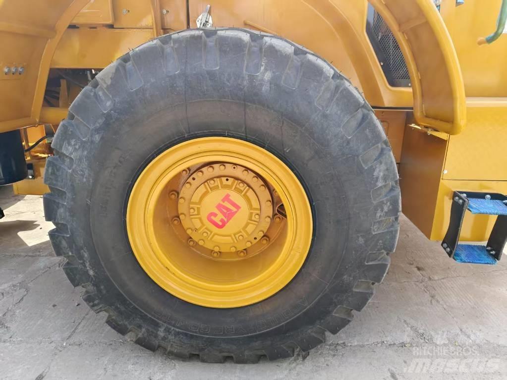 CAT 950 GC 輪胎式裝載機
