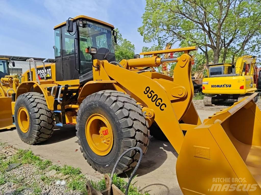 CAT 950 GC 輪胎式裝載機