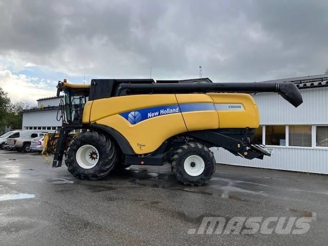 New Holland CX 8080 聯合收穫機