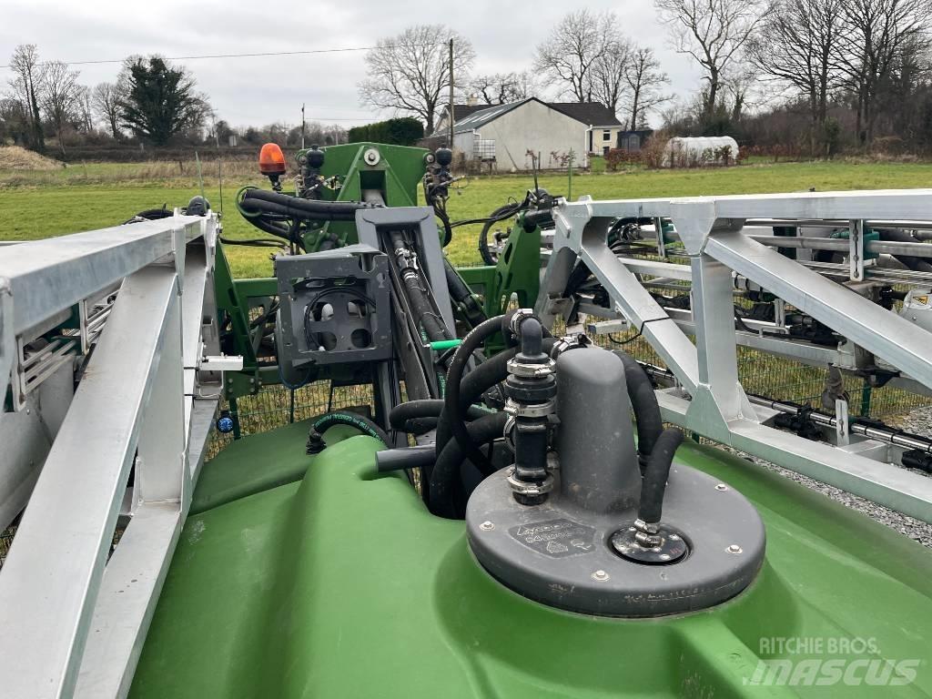 Fendt Rogator 355 牽引式噴霧機