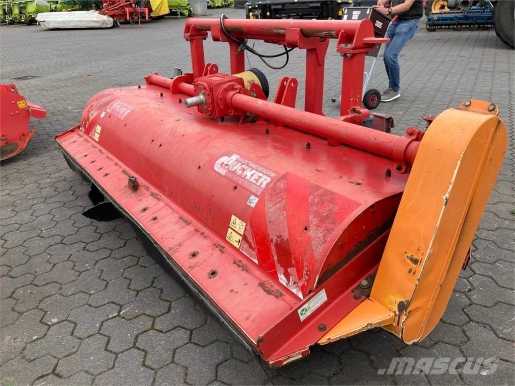 Dücker UM 30 FV 其他牧草收穫設備