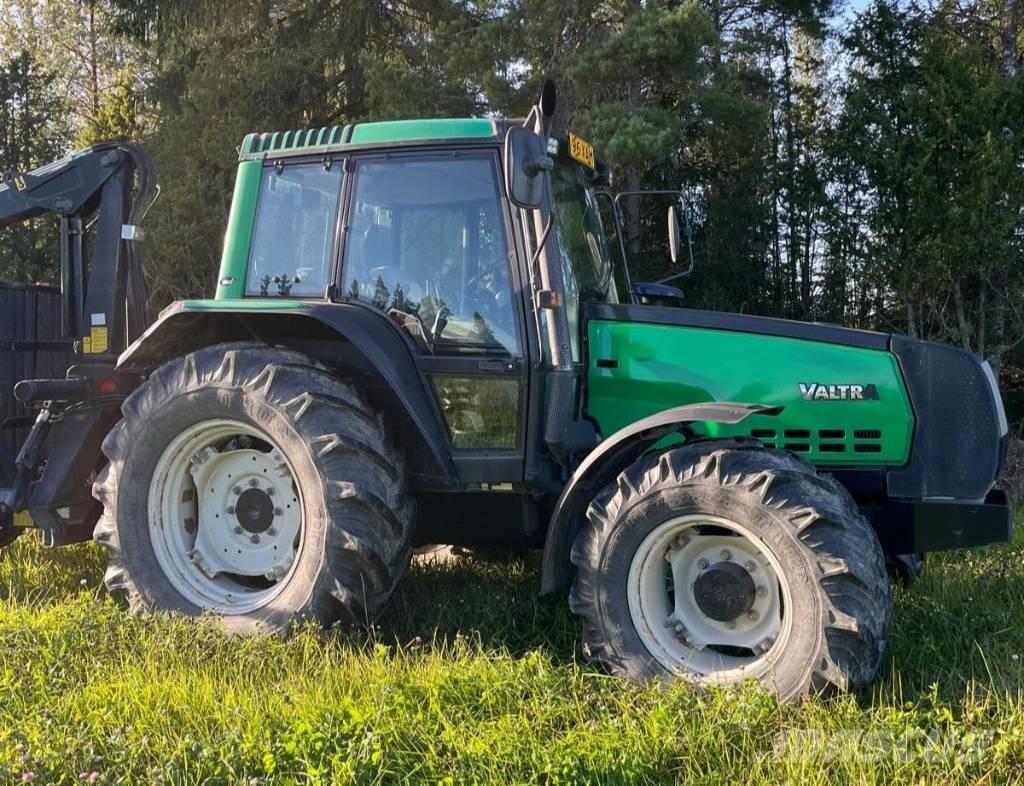 Valtra 6300 曳引機