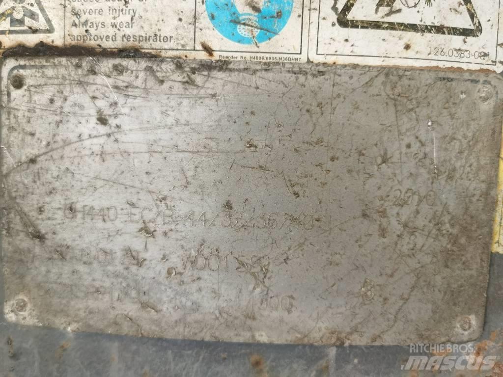 Sandvik CH 440 破碎機
