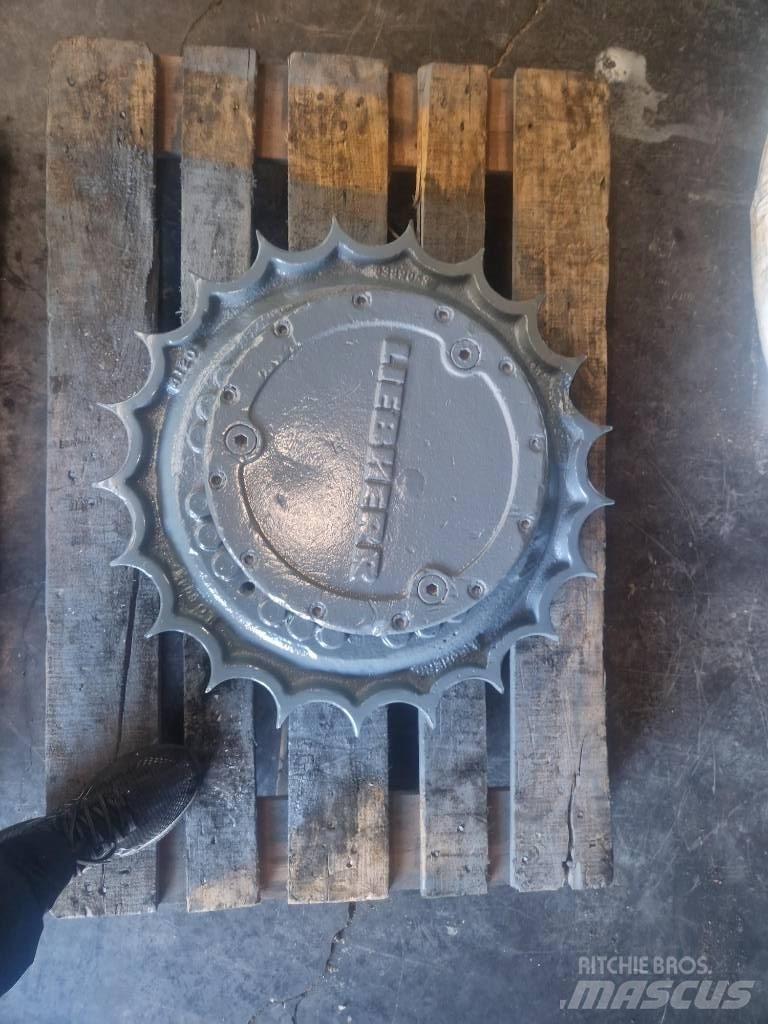 Liebherr FAT350 P022 軸