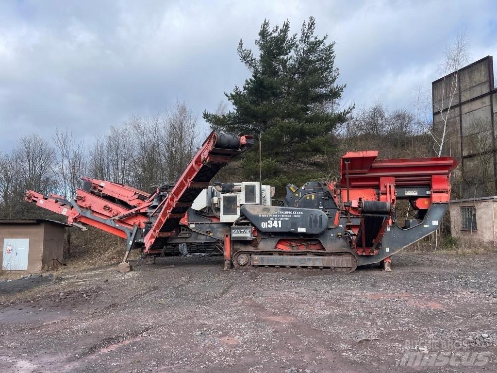 Sandvik QI 341 移動式壓碎機