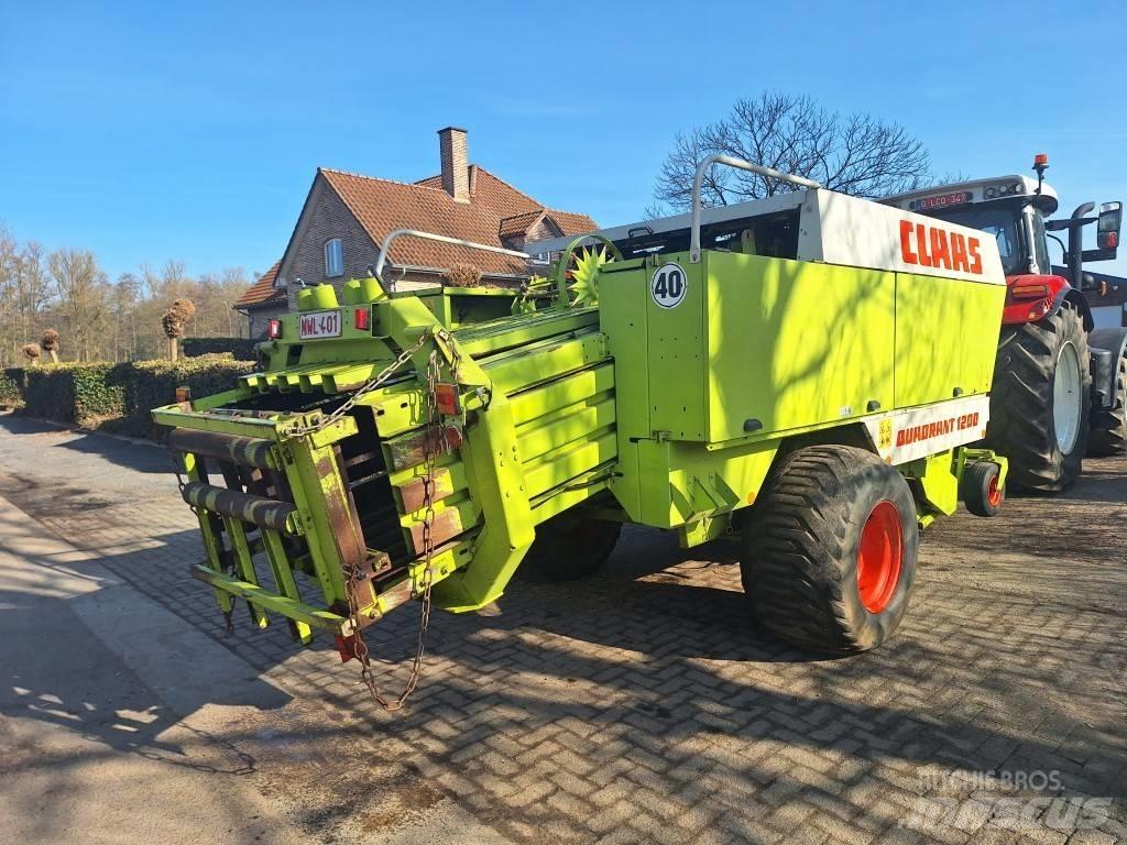 CLAAS Quadrant 1200 方形打捆機