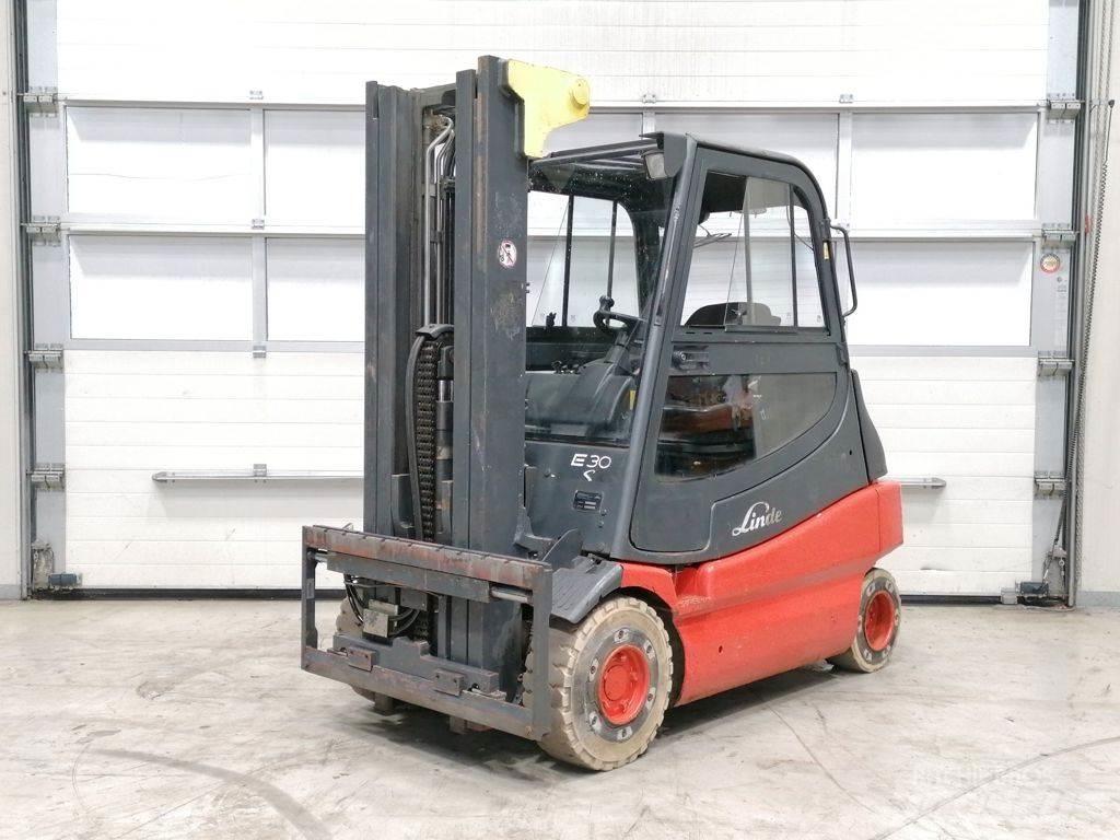 Linde E30-03 電動堆高機