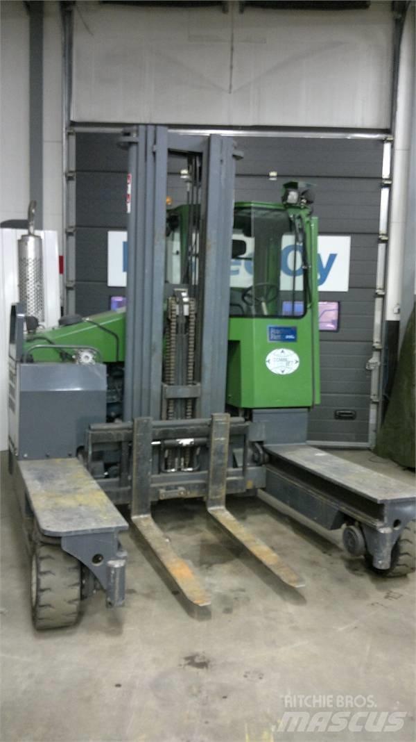 Combilift C4000 D 四向前伸式堆高機(叉車)