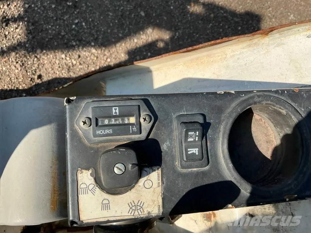 Bobcat 323K 小型挖土機/掘鑿機<7t(小型挖掘機)