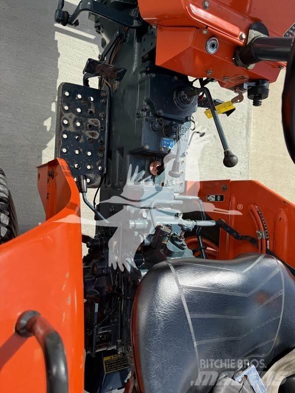 Kubota L2050 曳引機