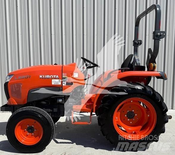 Kubota L3301 曳引機