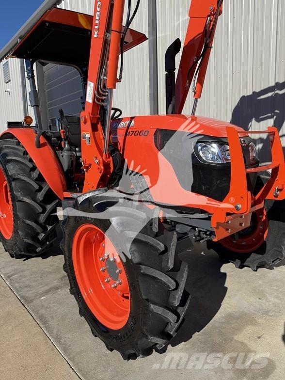 Kubota M7060 曳引機