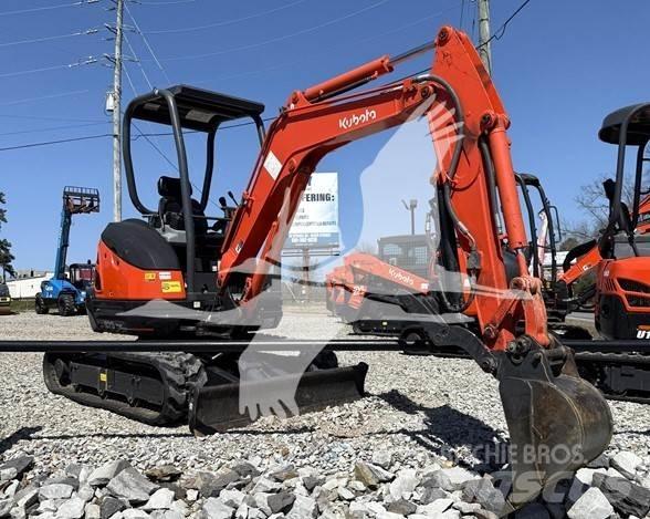 Kubota U25 小型挖土機/掘鑿機<7t(小型挖掘機)