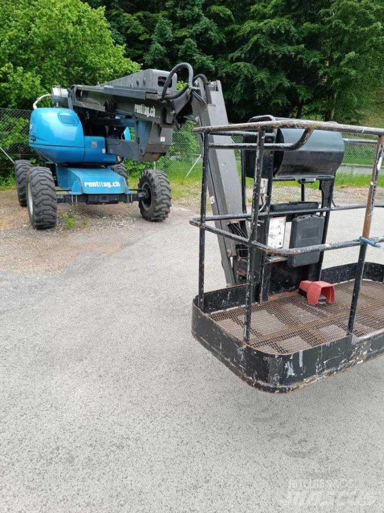 Manitou 180 ATJ 曲臂高空作業車