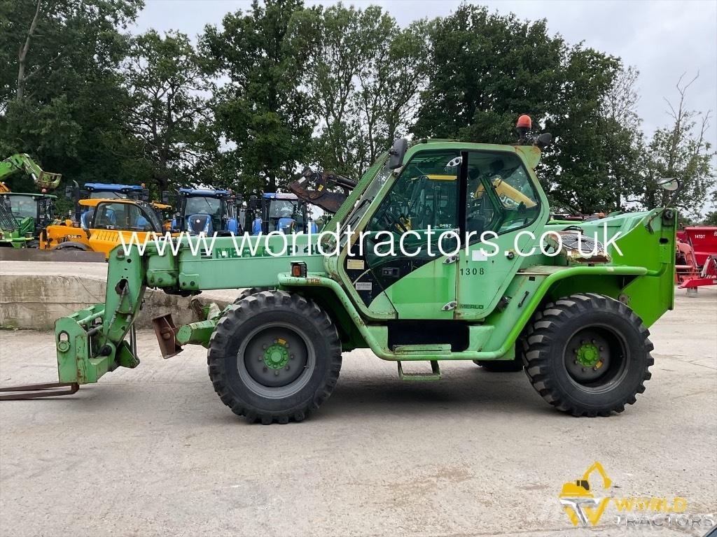 Merlo P 40.14 K 伸縮臂操作車