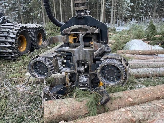 Ponsse Bear 8W 收穫機
