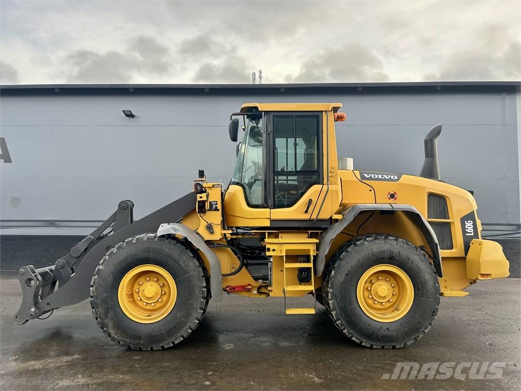 Volvo L60G LONGBOOM 輪胎式裝載機