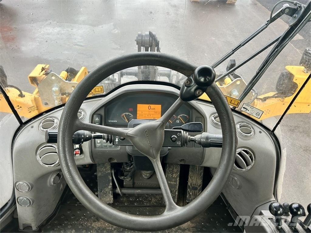 Volvo L60G LONGBOOM 輪胎式裝載機