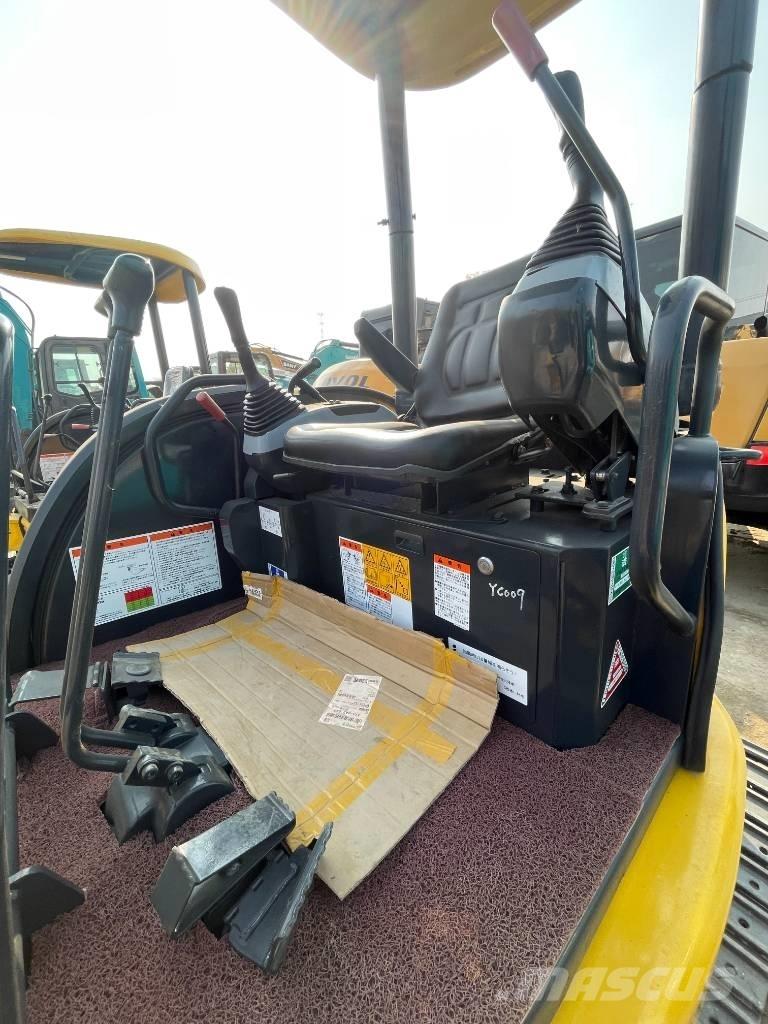 Komatsu PC 30 小型挖土機/掘鑿機<7t(小型挖掘機)