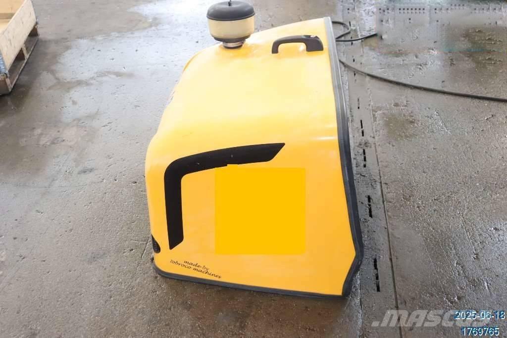 GiANT V 6004 T 駕駛室與內部